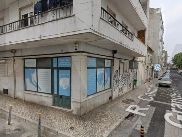 Loja alugar em Santiago Dos Velhos, Lisboa