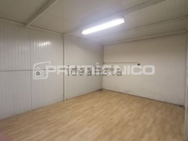 Armazém alugar em Aveiro