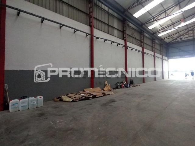 Armazém alugar em Aveiro