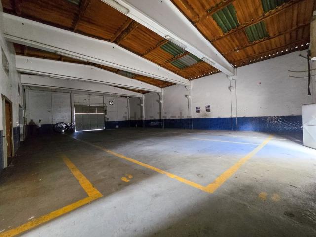Armazém venda em Aveiro