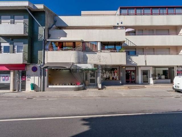 Loja venda em Guimarães, Braga