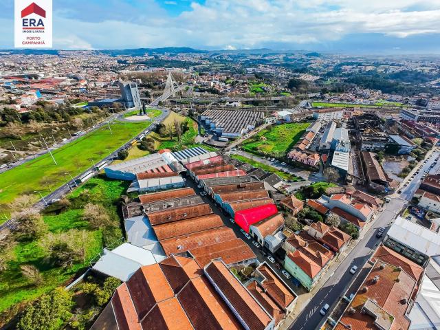 Armazém venda em Porto