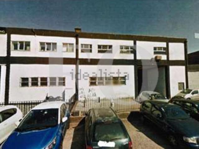 Armazém venda em Porto