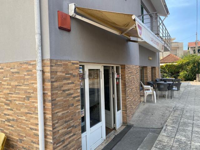 Loja alugar em Valongo, Campo