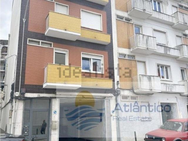 Loja venda em Bairro de Campolide, Lisboa