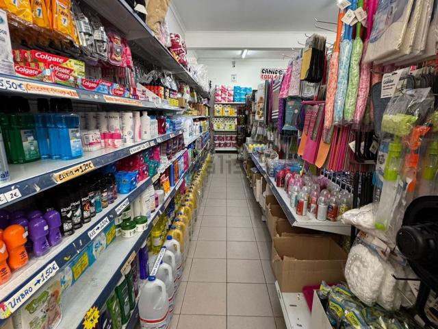 Loja alugar em Canidelo, Vila Nova De Gaia