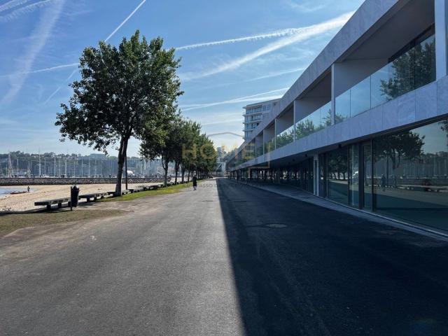 Loja alugar em São Pedro da Afurada, Vila Nova De Gaia