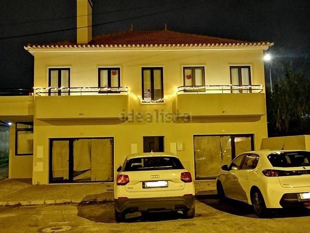 Loja alugar em Almada, Setúbal
