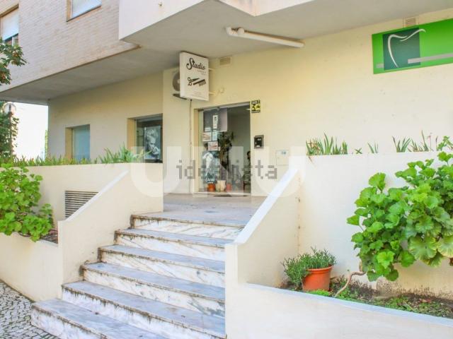 Ponto Comercial venda em Carregado