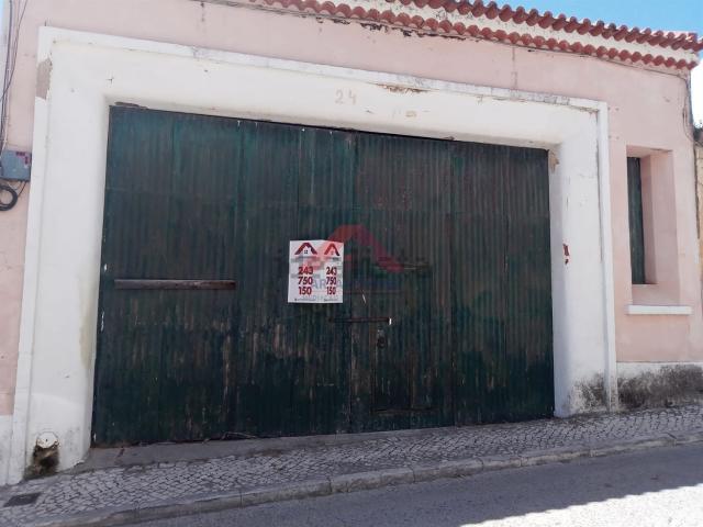 Armazém venda em Cartaxo e Vale da Pinta, Cartaxo