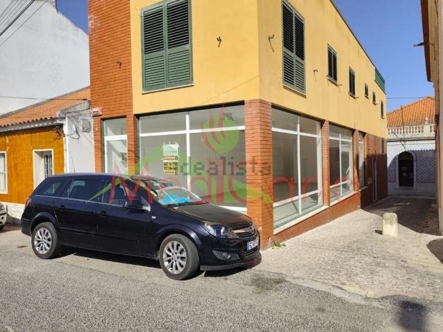 Loja alugar em Cartaxo e Vale da Pinta, Cartaxo