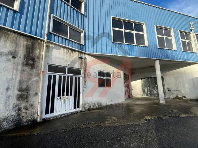 Armazém venda em Carvalhosa, Porto