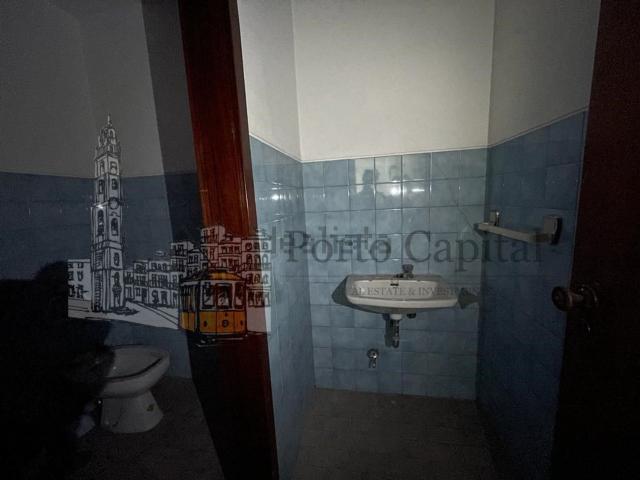 Loja alugar em Porto, Cedofeita