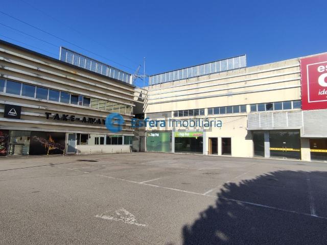 Loja alugar em Maia, Barca