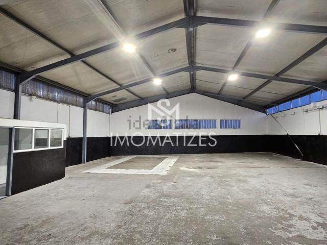 Armazém alugar em Calquim, Barca