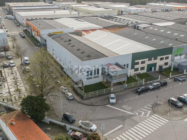 Armazém venda em Maia, Barca