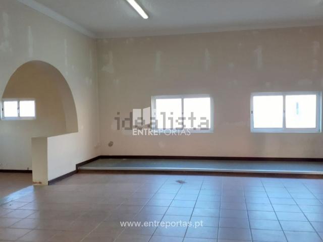 Ponto Comercial venda em Castelo Do Neiva, Castelo do Neiva