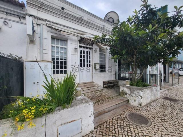 Loja venda em Sesimbra (Castelo), Sesimbra