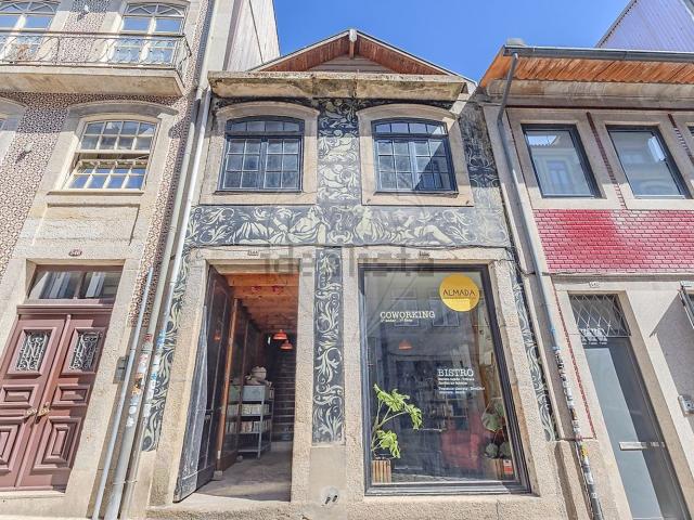 Armazém venda em Porto, Cedofeita