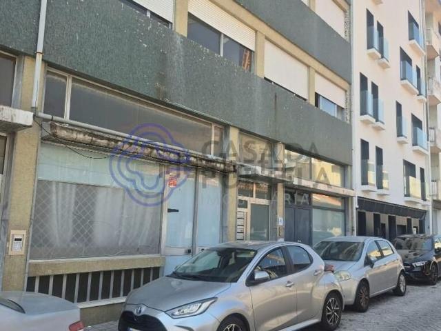Loja venda em Porto