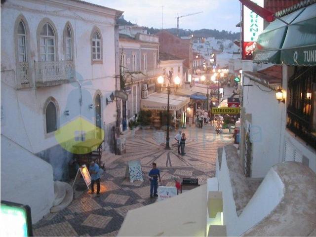 Loja venda em Albufeira e Olhos de Água, Albufeira