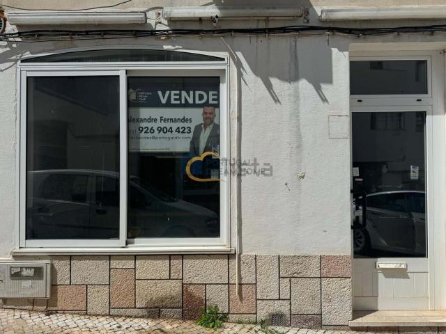 Ponto Comercial venda em Albufeira, Bairro dos Pescadores