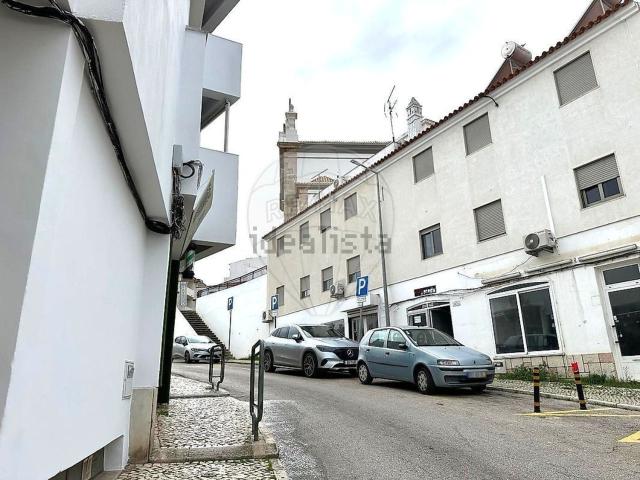 Loja venda em Albufeira e Olhos de Água, Albufeira