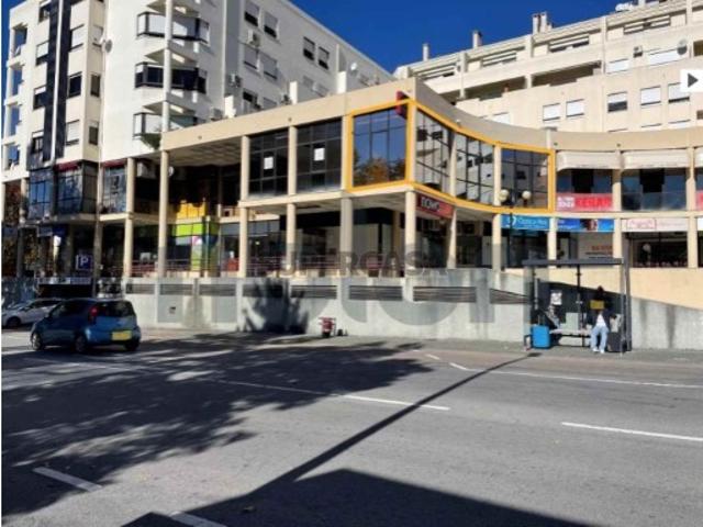 Armazém venda em Portalegre