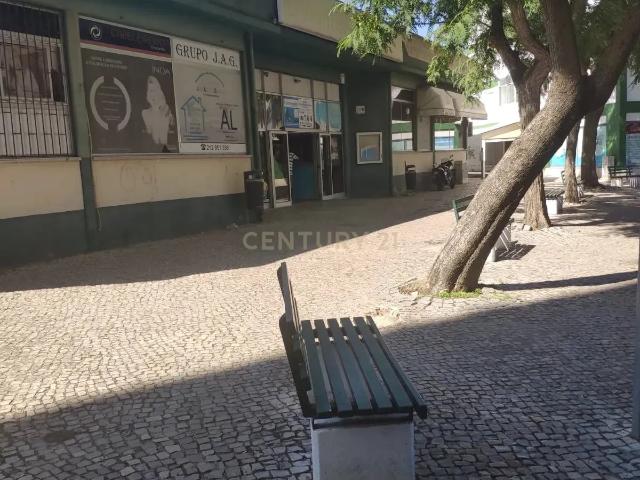 Loja venda em Seixal, Setúbal