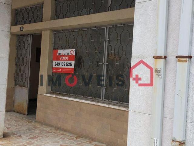 Loja venda em Ourém, Santarém