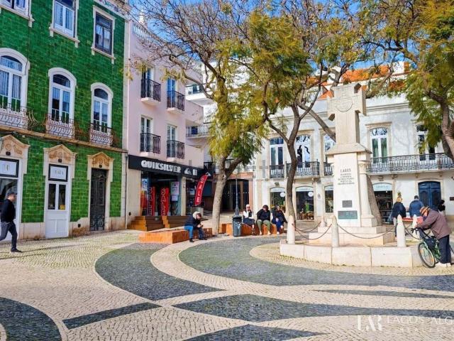 Loja venda em Bairro Operário, Lagos