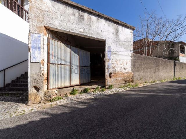 Armazém venda em Chamusca e Pinheiro Grande, Chamusca