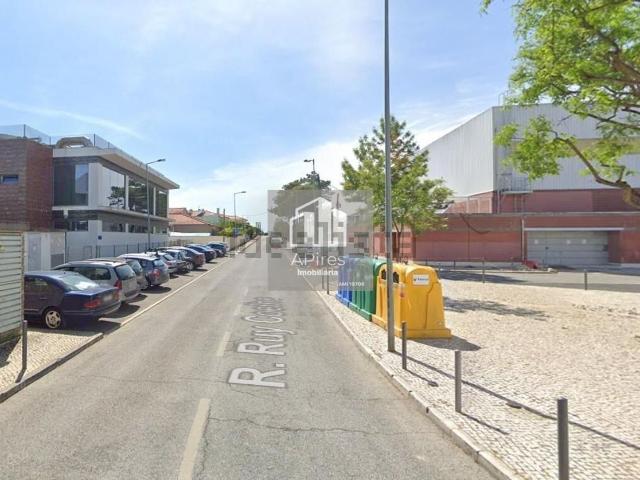 Loja alugar em Quintinhas, Almada