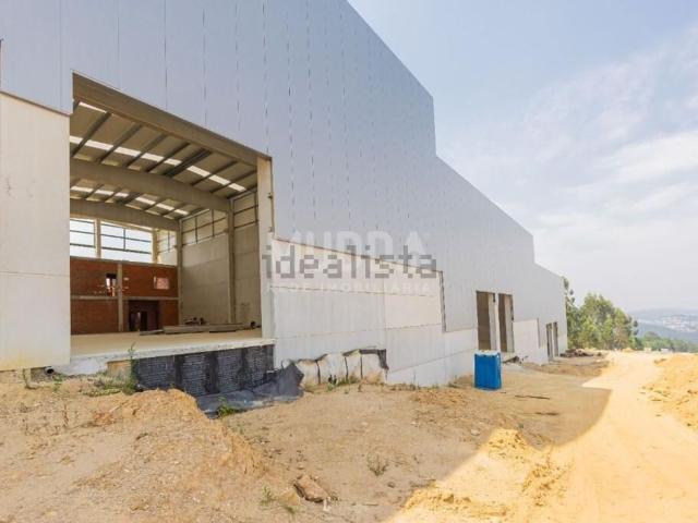Armazém alugar em Arouca, Chave