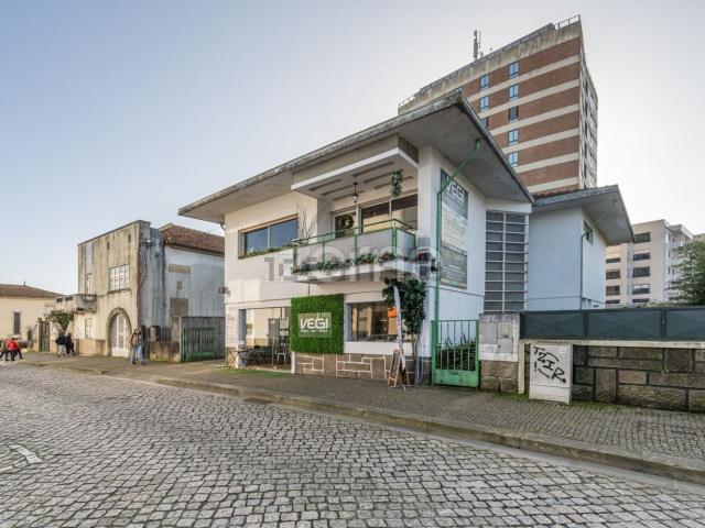 Loja alugar em Maia, Gueifães