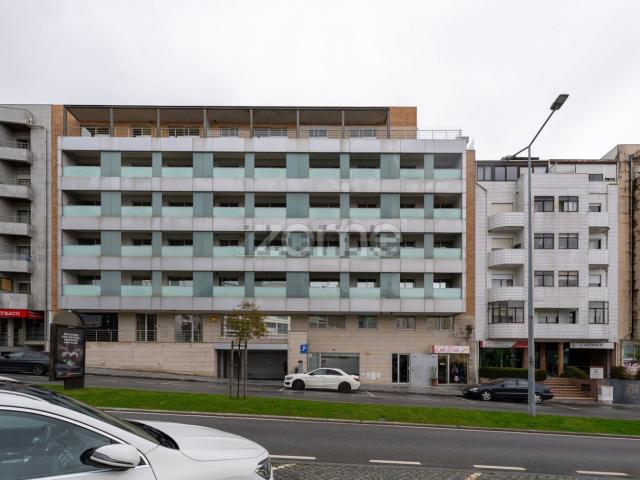 Loja alugar em Maia, Gueifães