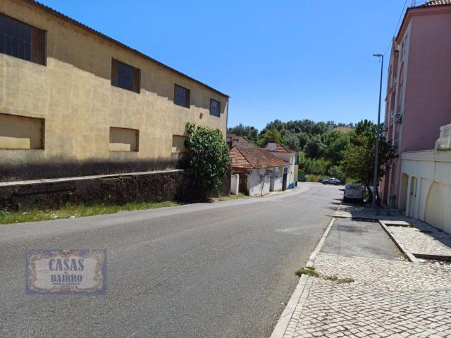 Armazém venda em Santarém