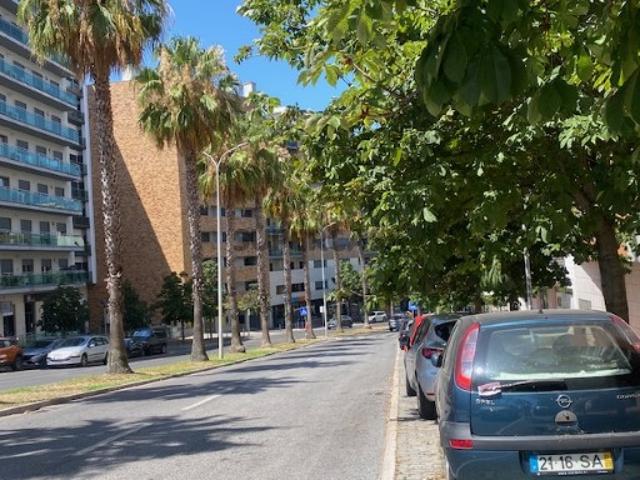 Armazém venda em Odivelas, Lisboa