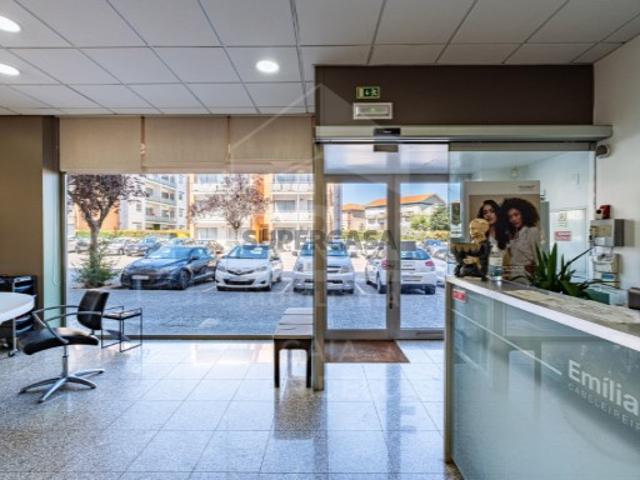 Armazém venda em Santa Marinha, Vila Nova De Gaia