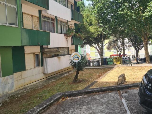Loja venda em Fonte das Eiras, Sintra
