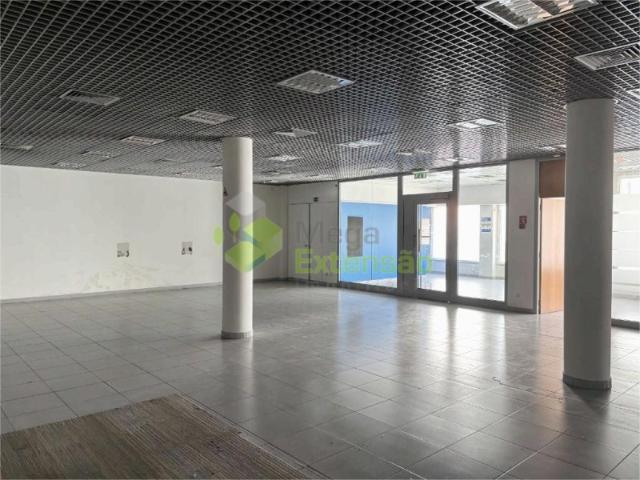 Ponto Comercial venda em Vialonga, Casalinho