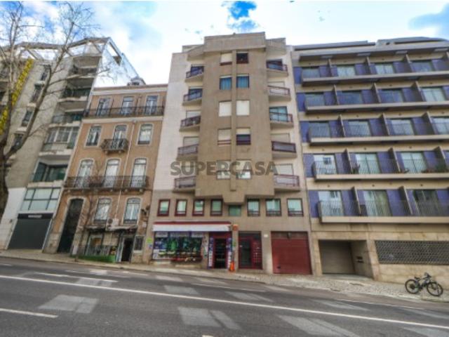 Armazém venda em Santo António, Lisboa