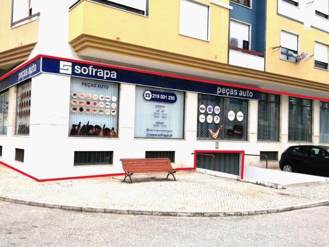 Loja venda em Sobralinho, Lisboa