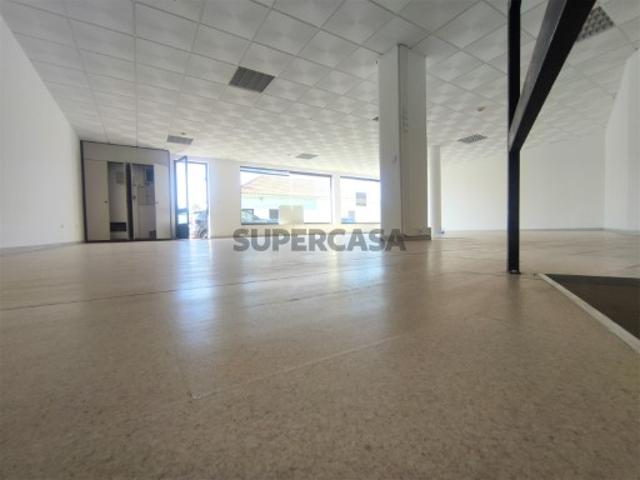 Armazém venda em Aveiro