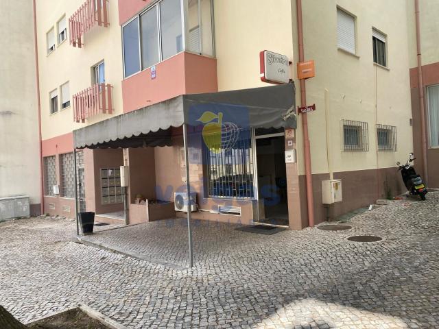 Loja venda em Arcena, Alverca Do Ribatejo