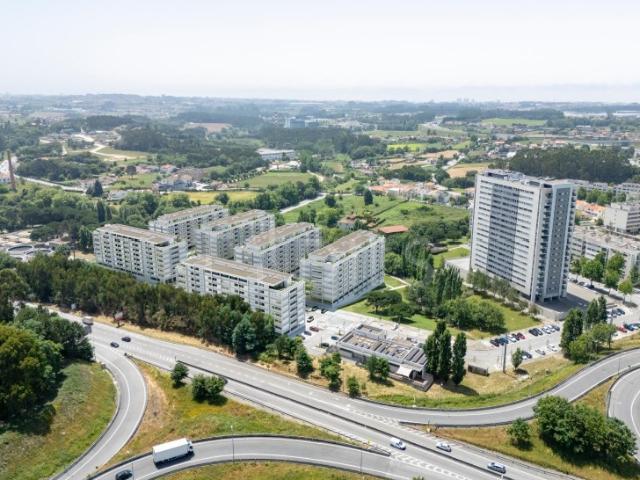 Loja venda em Moreira, Porto