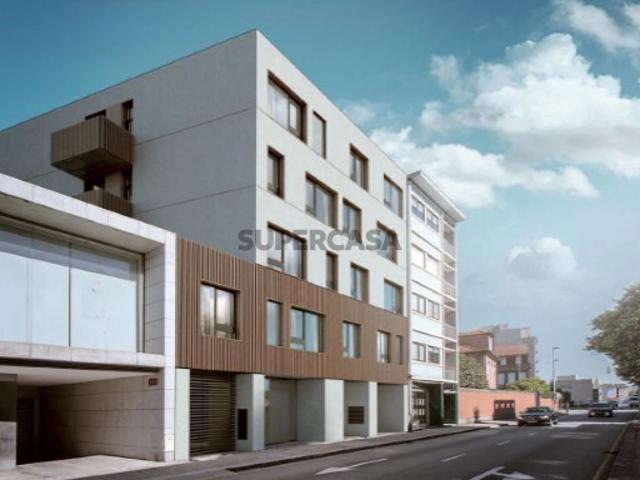 Armazém venda em Porto