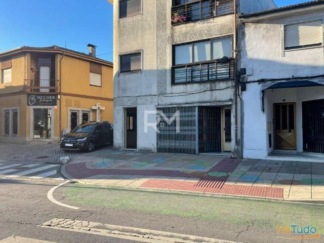 Loja alugar em Valongo, Porto