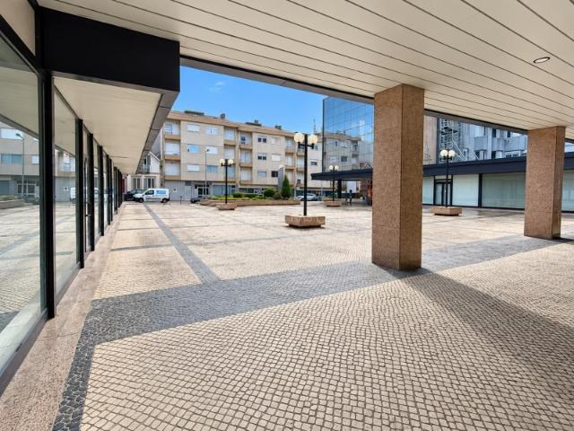 Loja venda em Monte Pedral, Porto