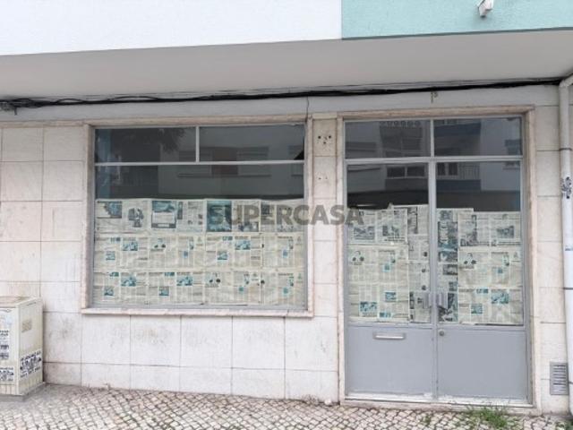Armazém venda em Bairro Doutor Lima Pimentel, Odivelas